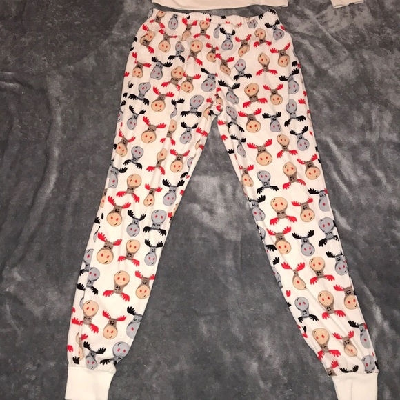 3 for $25 ❤️ Pajama Set Size XSmall - Picture 2 of 3